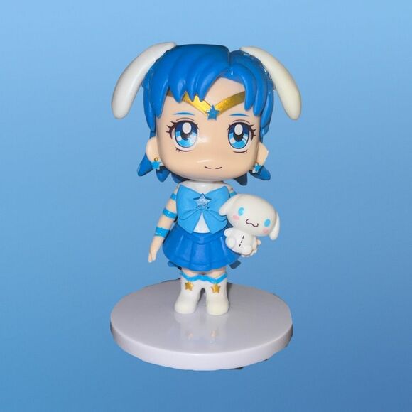 NIP Sailor Moon Cosmos Eternal Mercury & Cinnamon Roll Figure Cake Topper PVC 3” - Picture 3 of 3